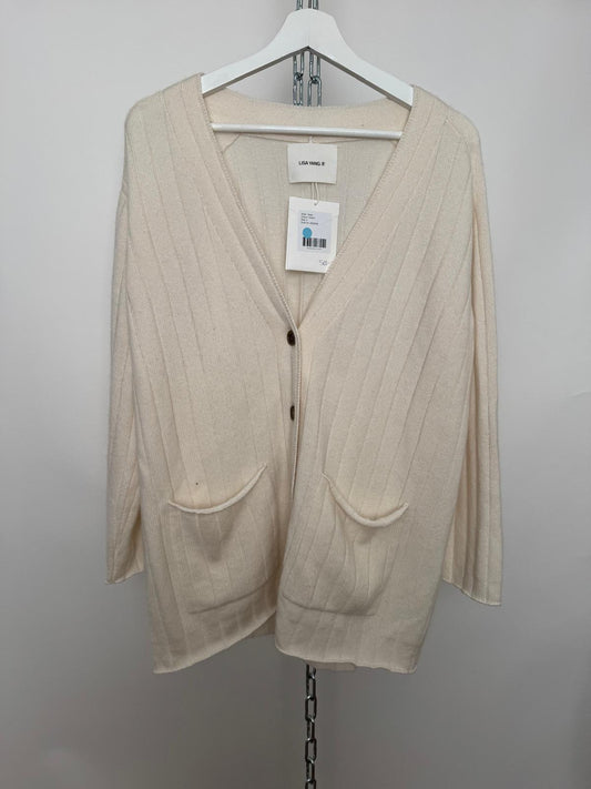 Strickjacke mit Knöpfen
