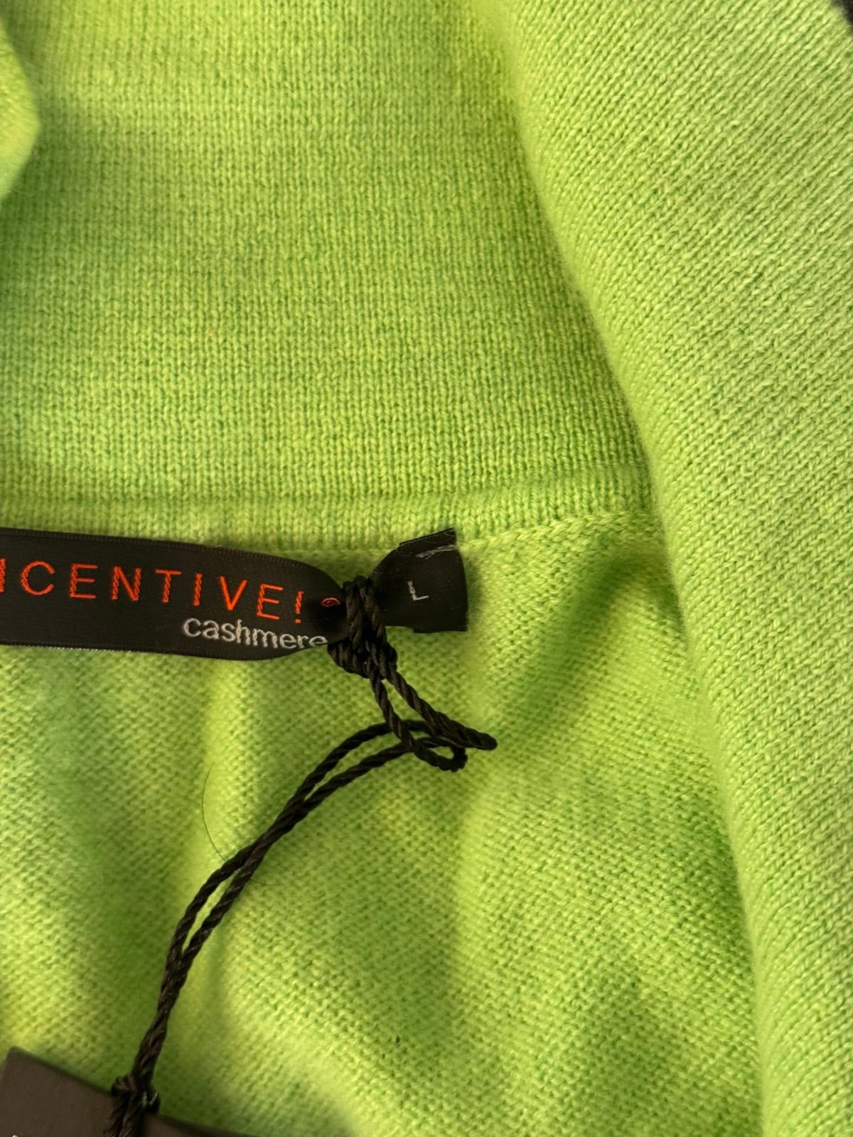 Pulli (V-Ausschnitt / Kragen)