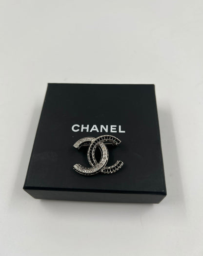 Broche