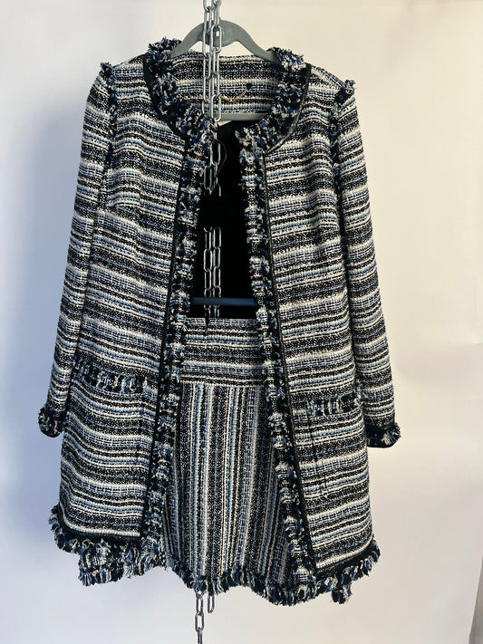 Zweiteiler (Rock und Jacke)
