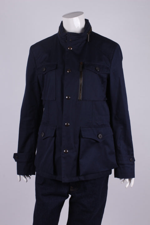 Jacke mit aufgesetzten Taschen