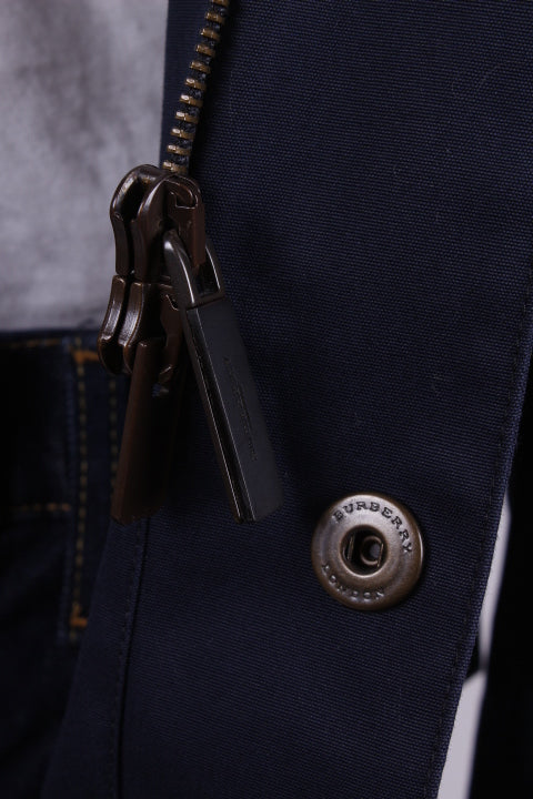 Jacke mit aufgesetzten Taschen