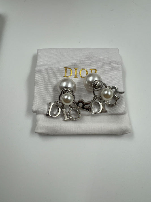 Ohrstecker mit Perlen