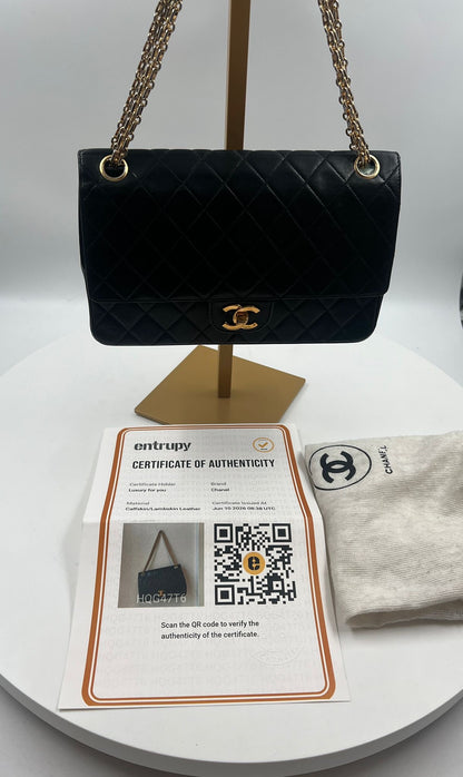Chanel Timeless classic Double Flap Bag