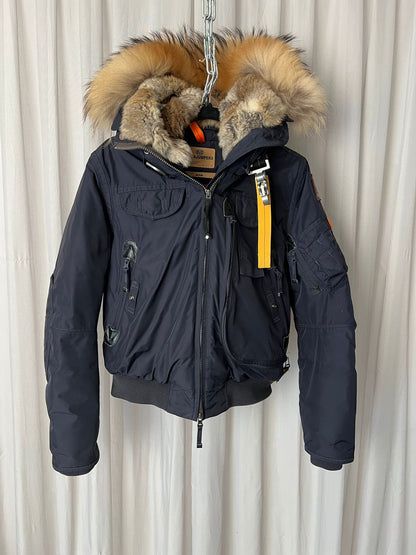 Daunenjacke mit Kapuze