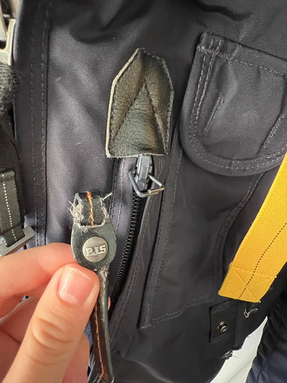 Daunenjacke mit Kapuze