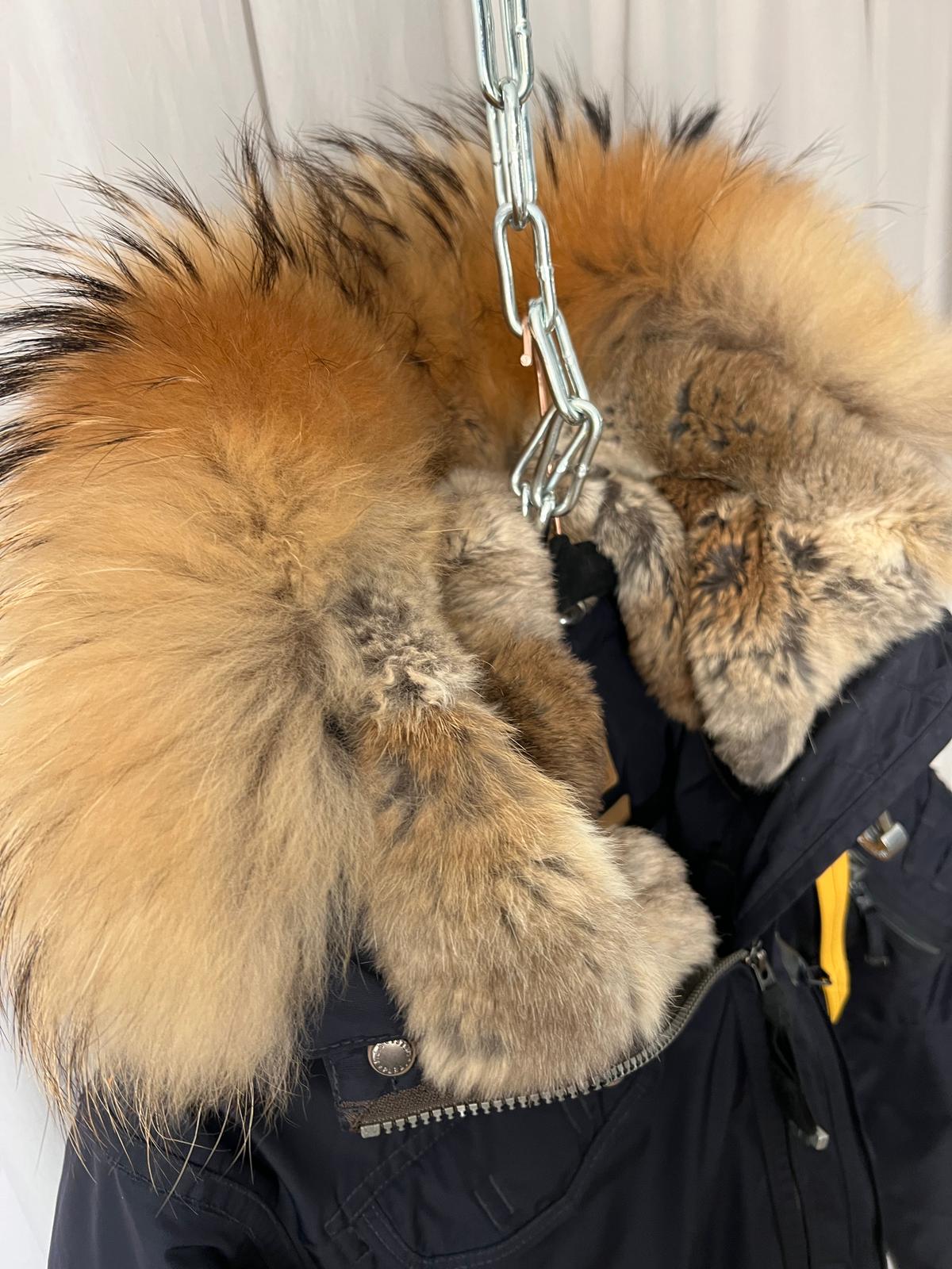 Daunenjacke mit Kapuze