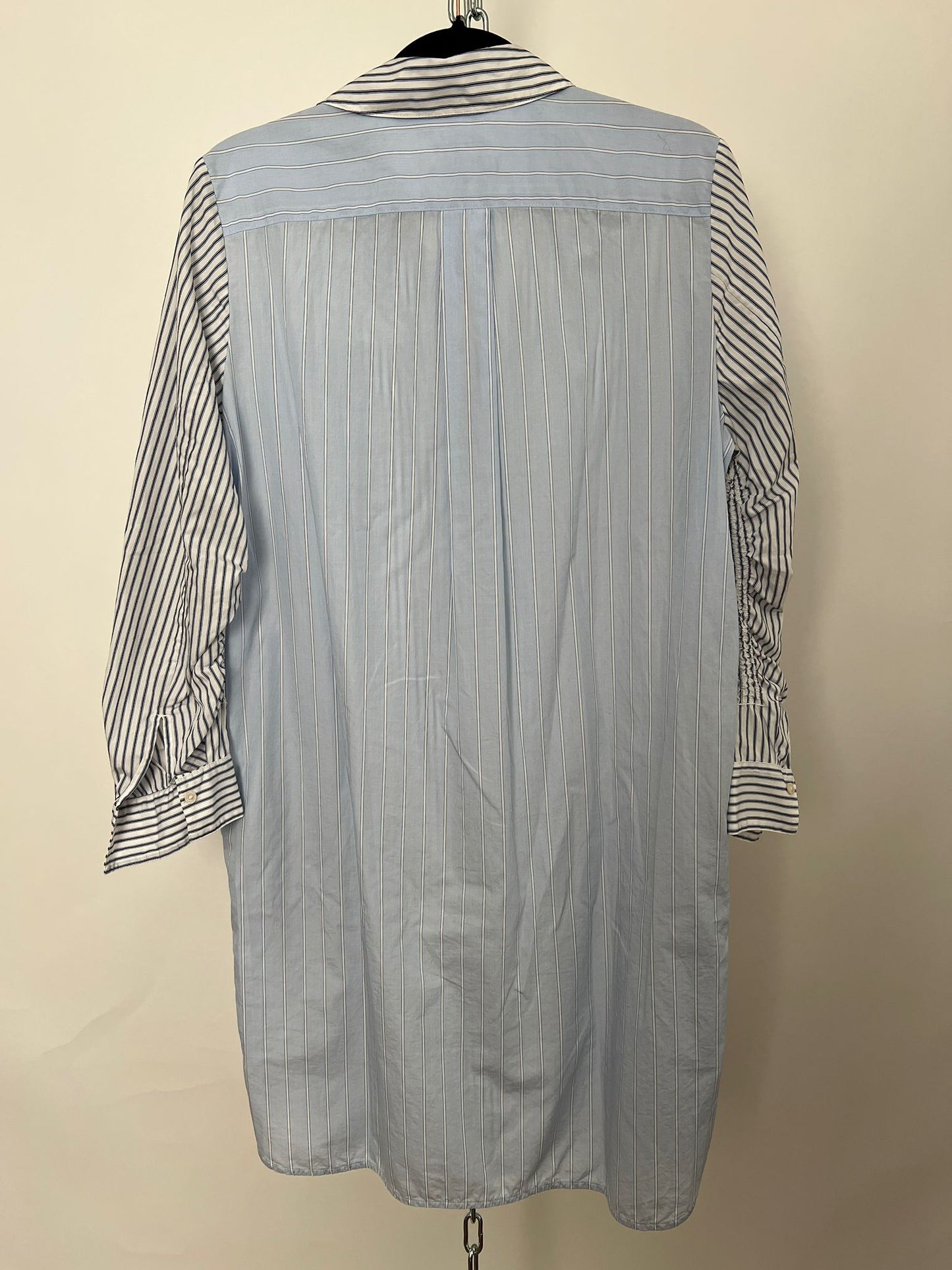 Blusenkleid