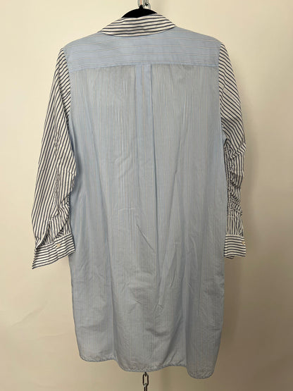Blusenkleid