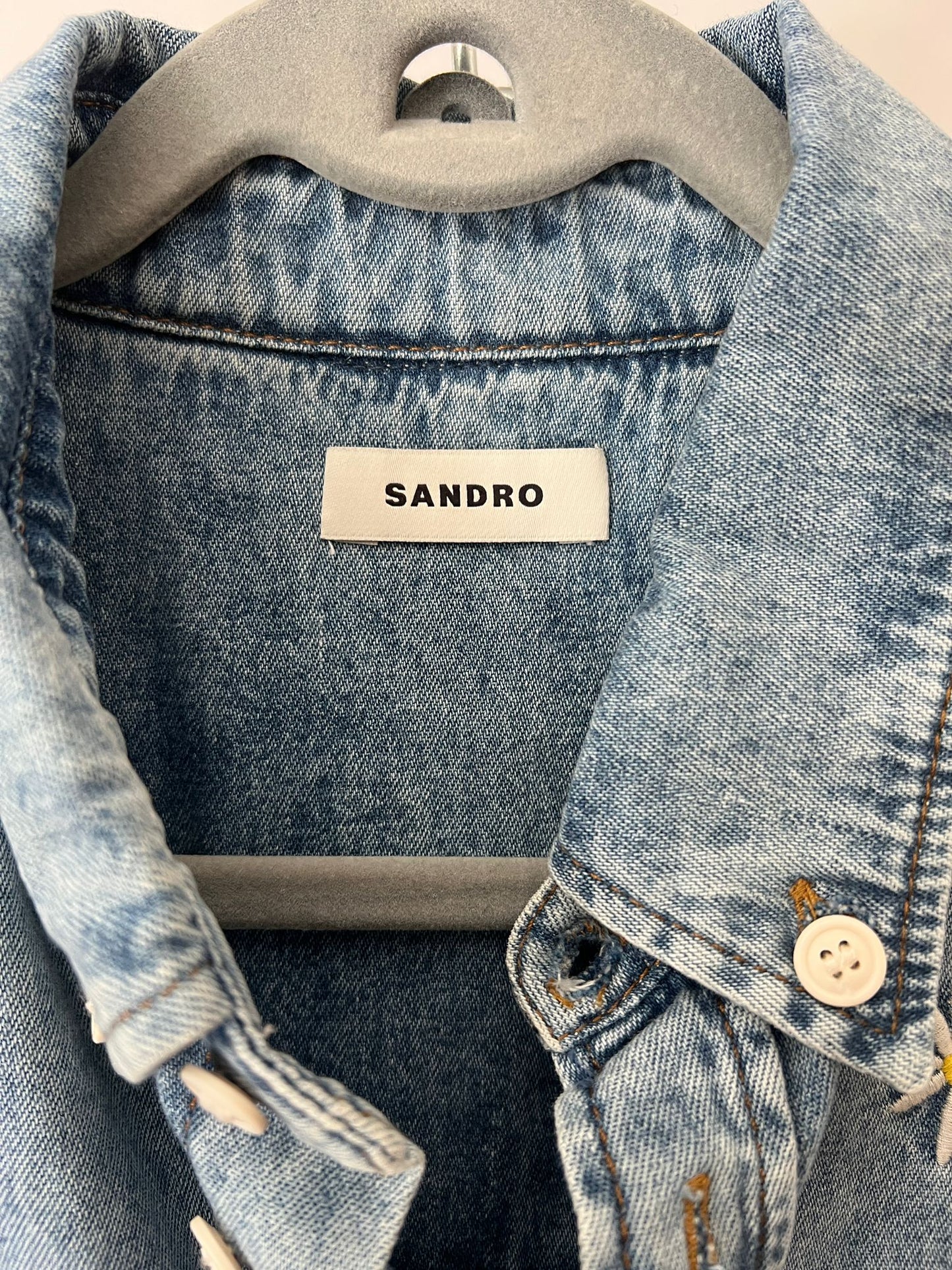 Jeans-Hemd