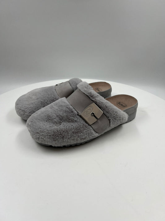 Slippers mit Kunstfell