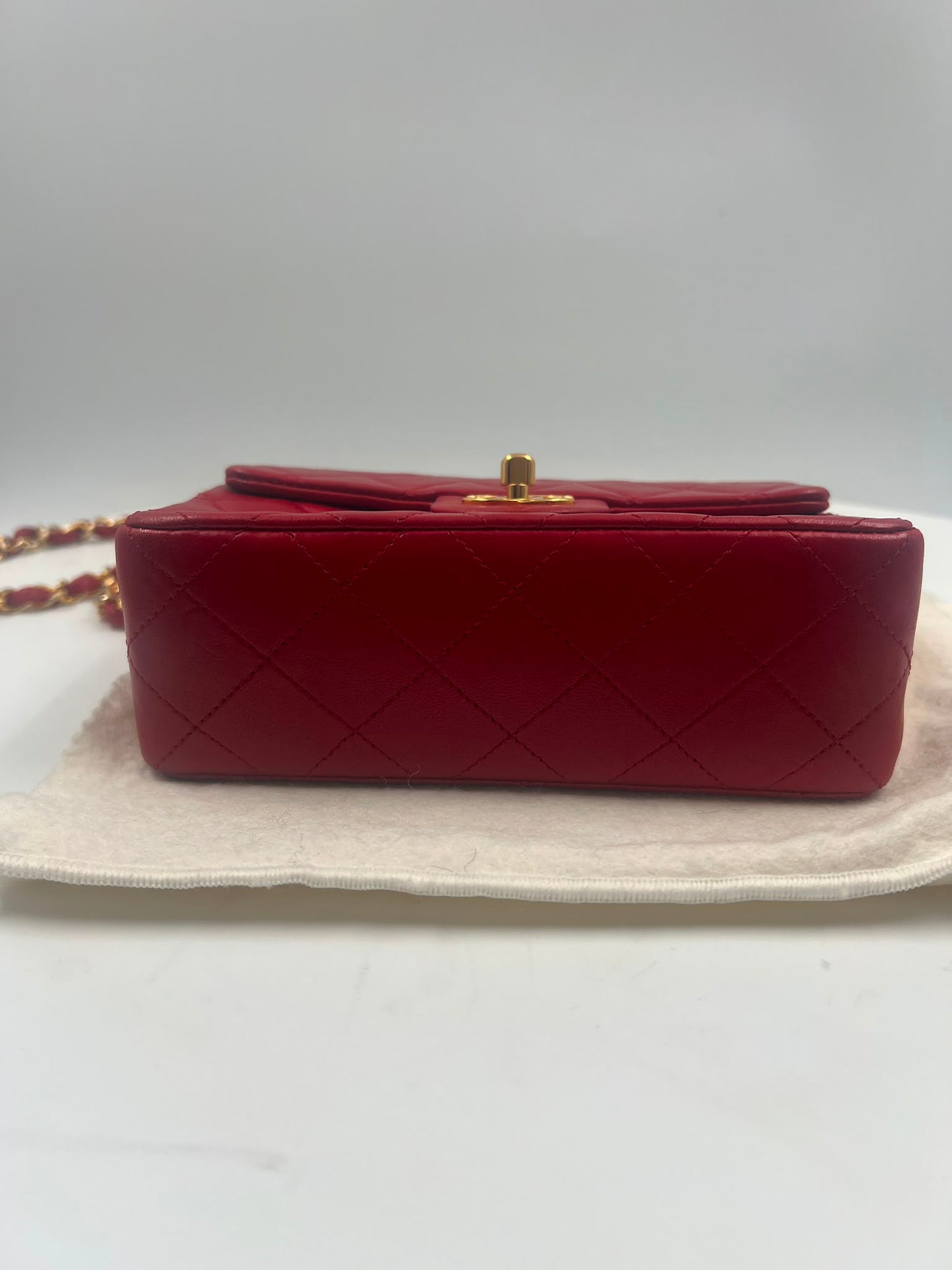 Chanel Classic Single Flap Mini Square rot (2003-2004)
