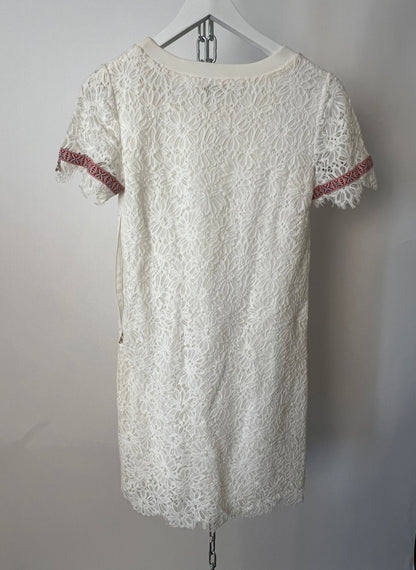 Spitzenkleid