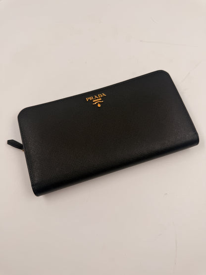 Prada Saffiano Travel Portmonnnaie