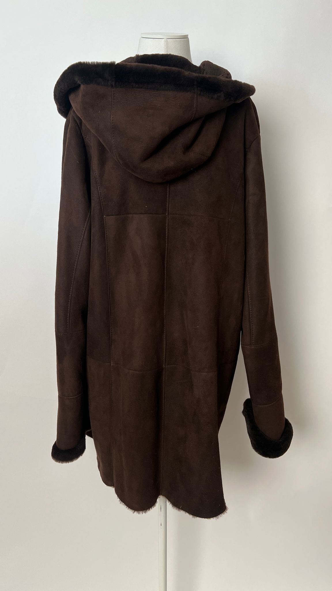 Kurzmantel mit Kapuze