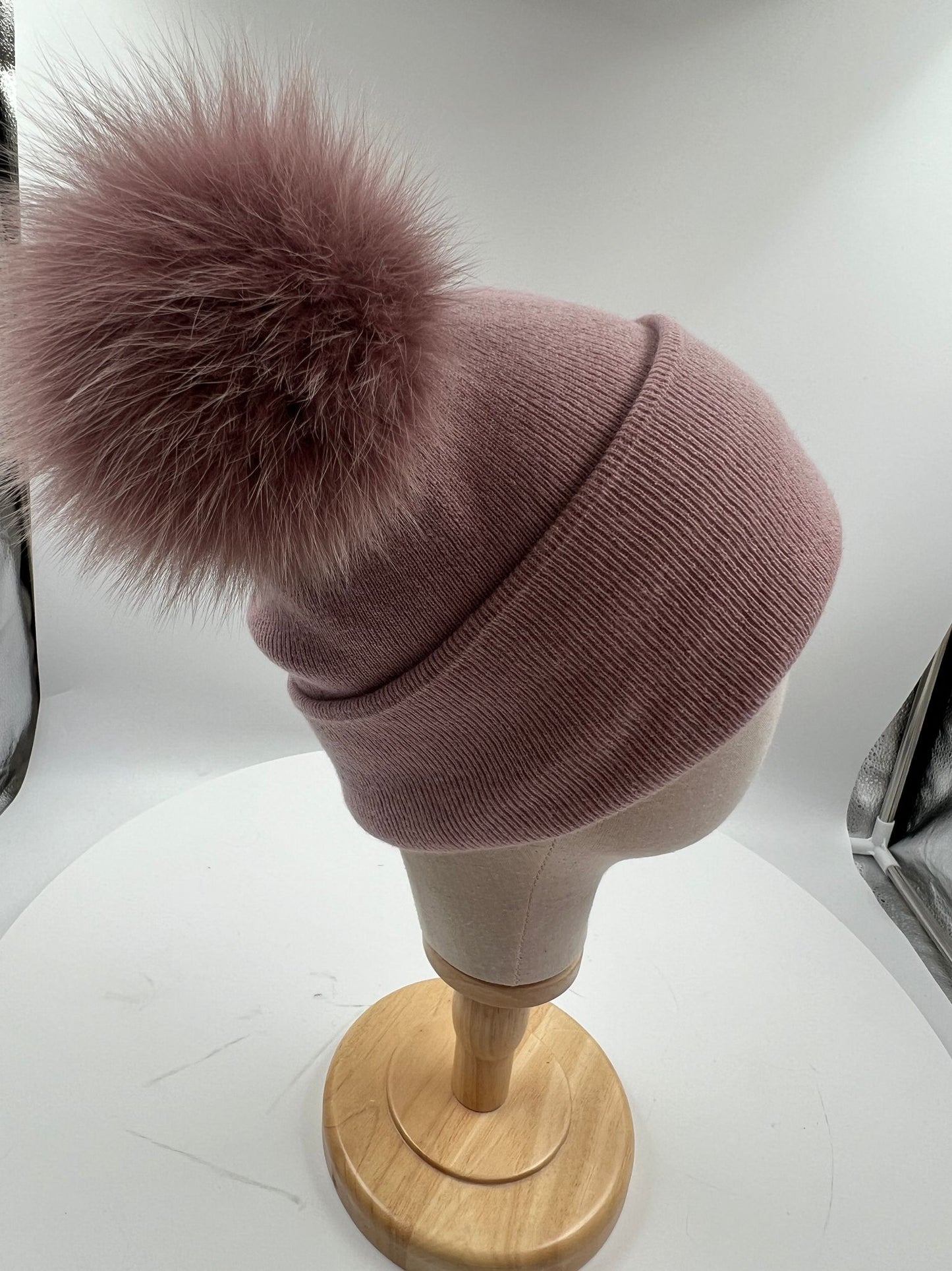 Mütze mit 2 Fellbommeln