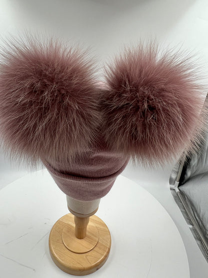Mütze mit 2 Fellbommeln