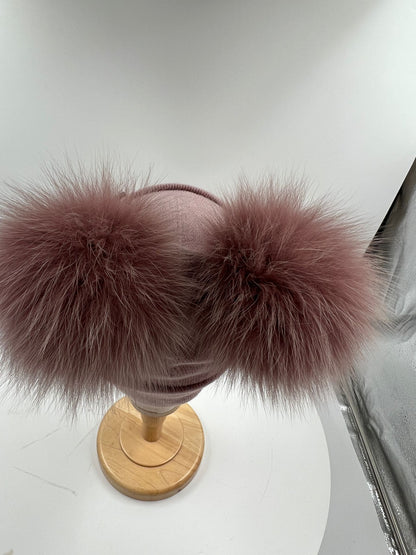 Mütze mit 2 Fellbommeln