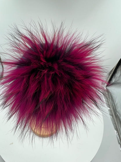 Mütze mit Fellbommel