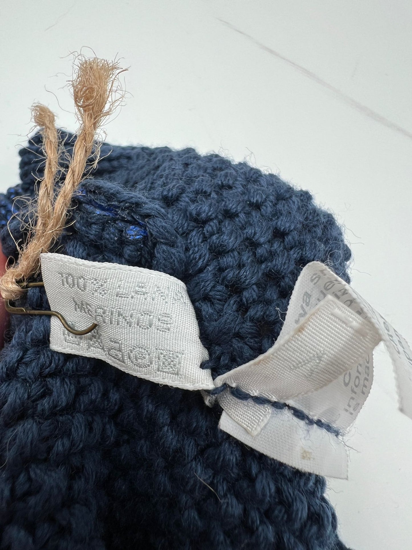 Mütze mit Fellbommel