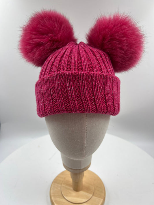 Mütze mit 2 Fellbommeln