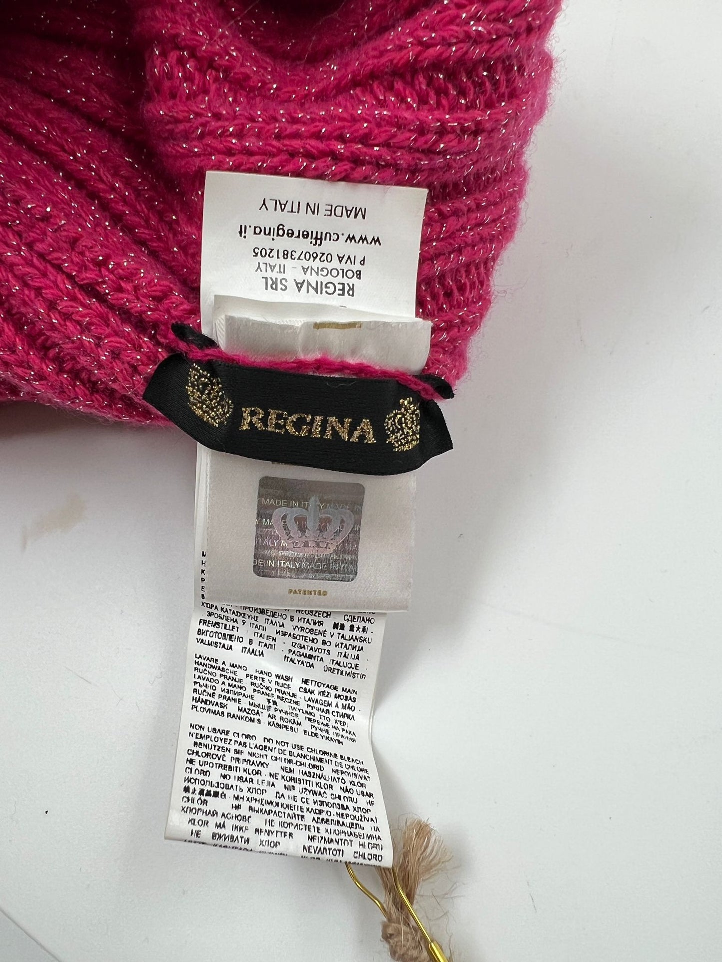 Mütze mit 2 Fellbommeln