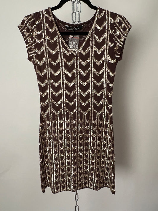 Pailletten-Kleid kurz