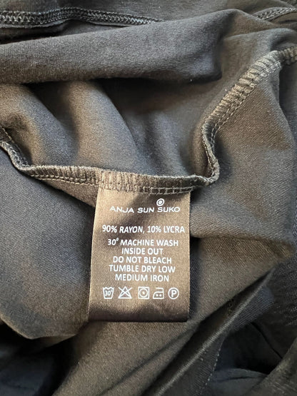 Kleid langarm mit Pailletten-Dékoltée