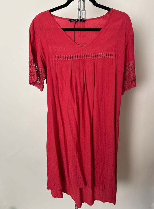 Kleid mit Spitzen-Ärmel