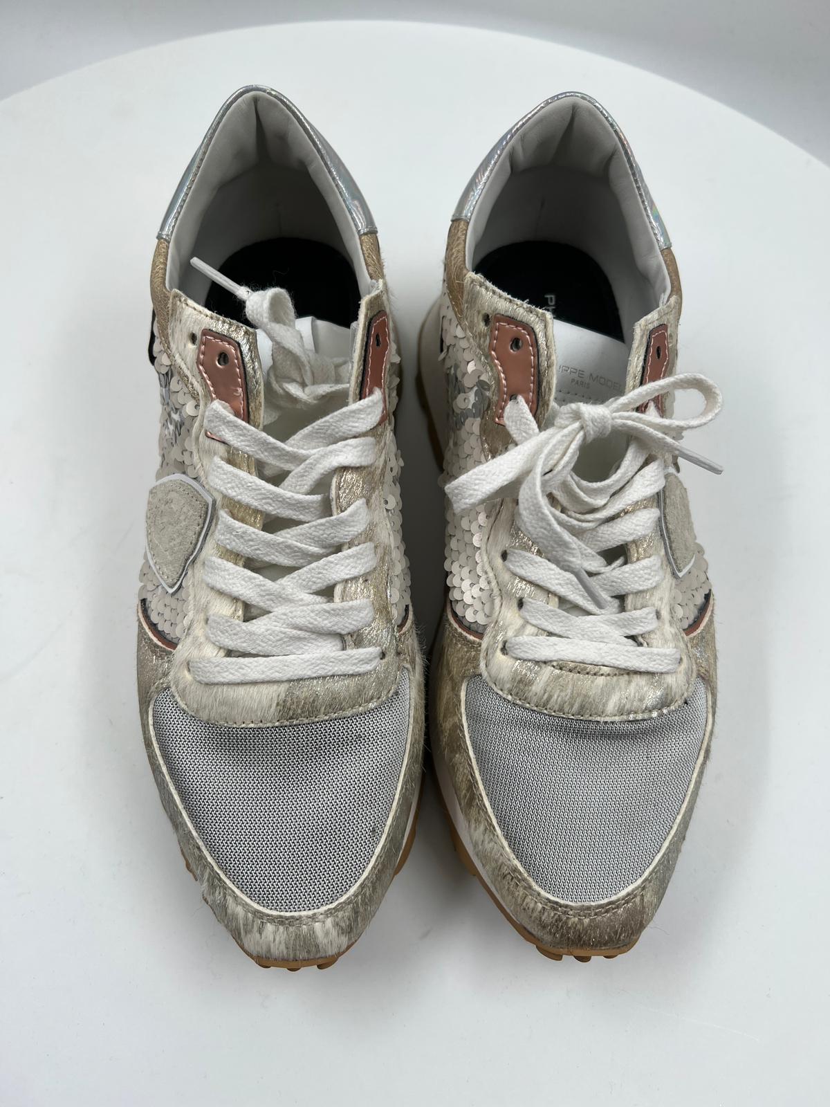 Sneakers mit Pailletten