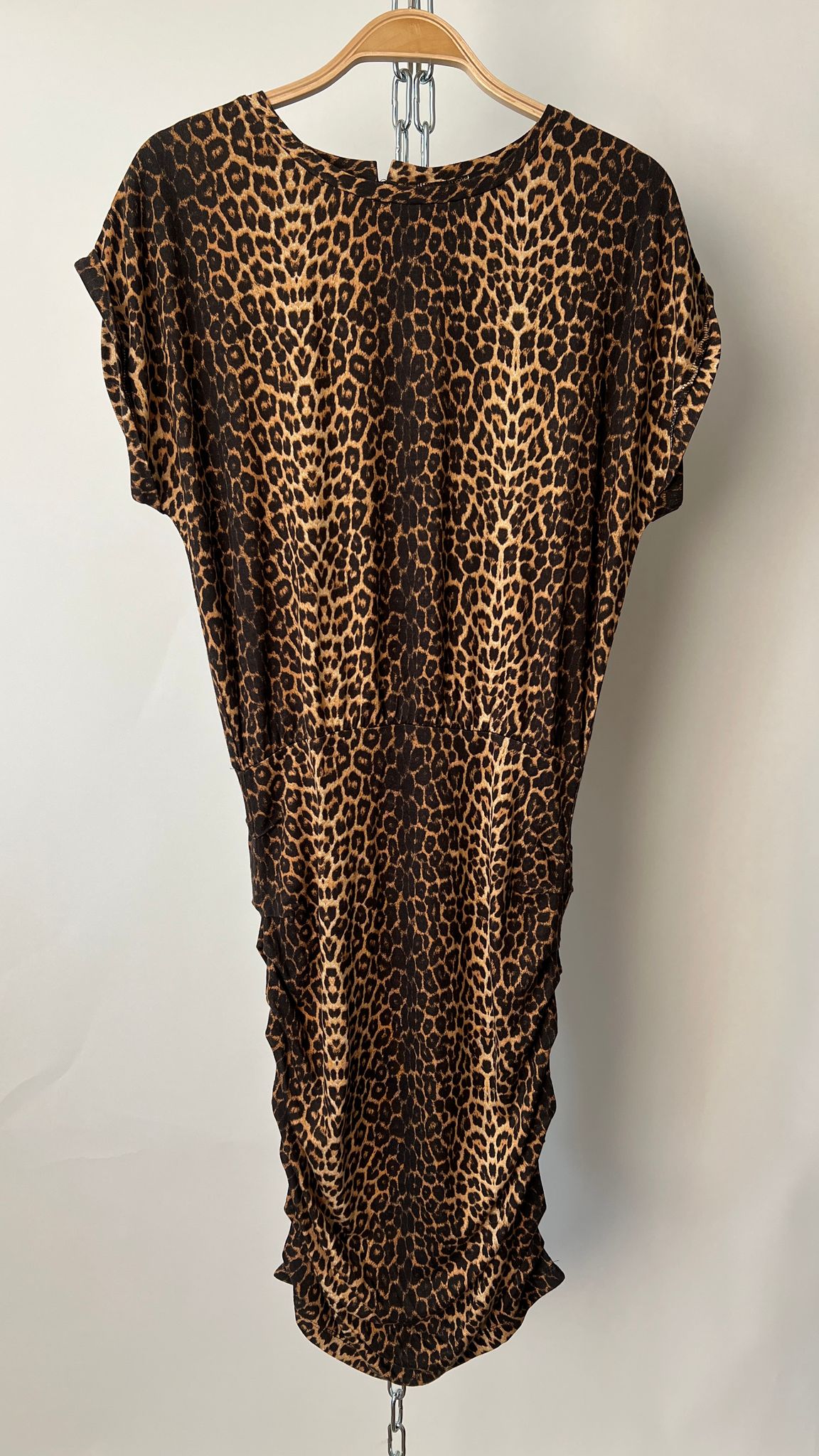 Leo-Kleid