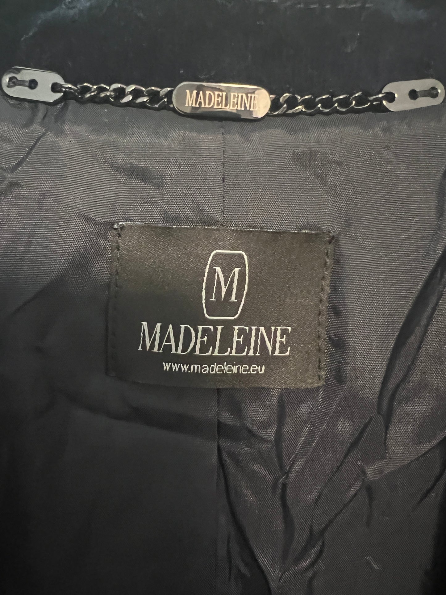 Madeleine Samtblazer