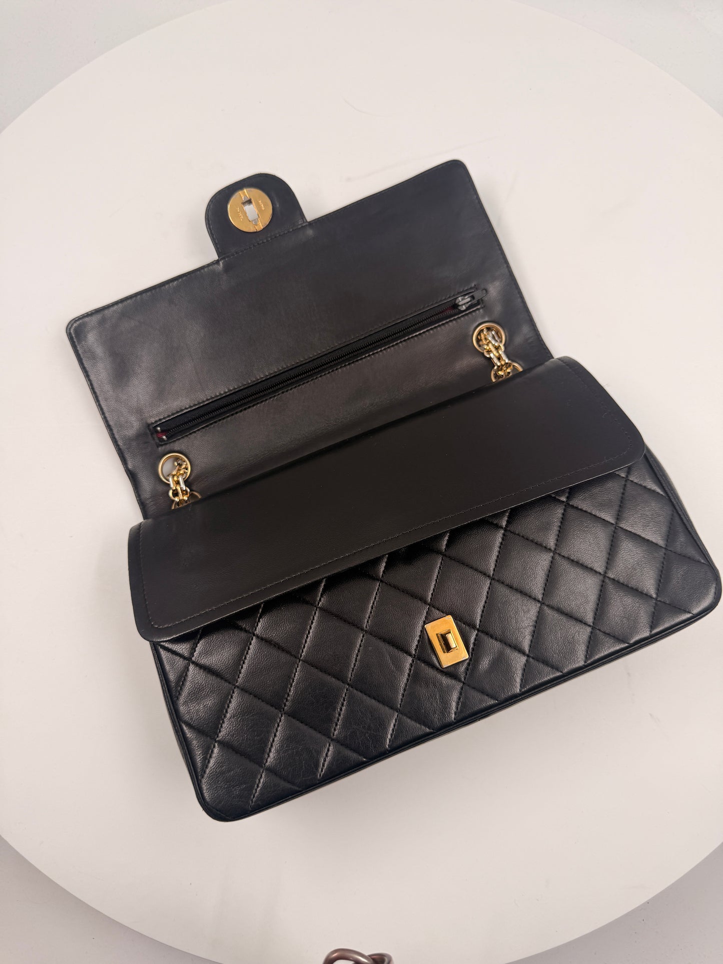 Chanel Timeless classic Double Flap Bag