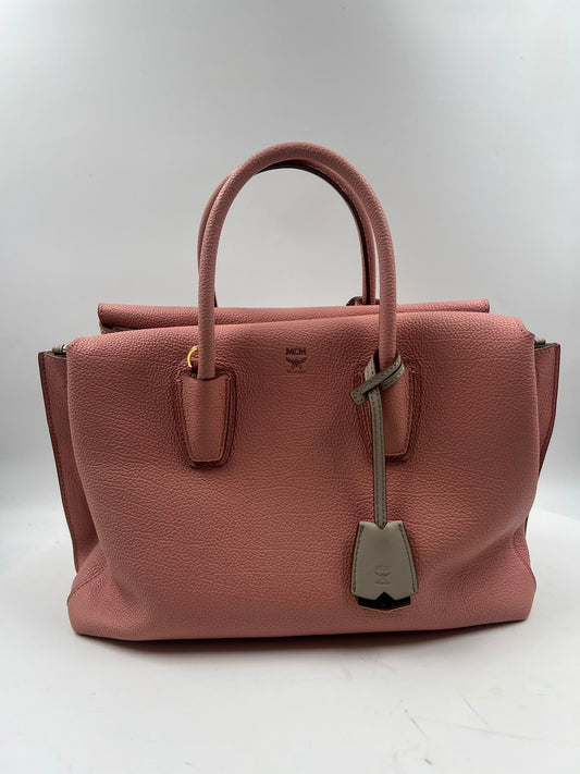 Tasche mit extra Schulterriemen