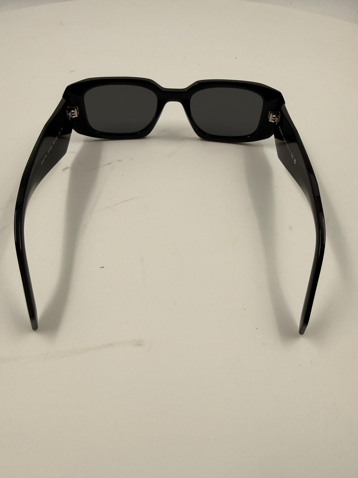 Sonnenbrille