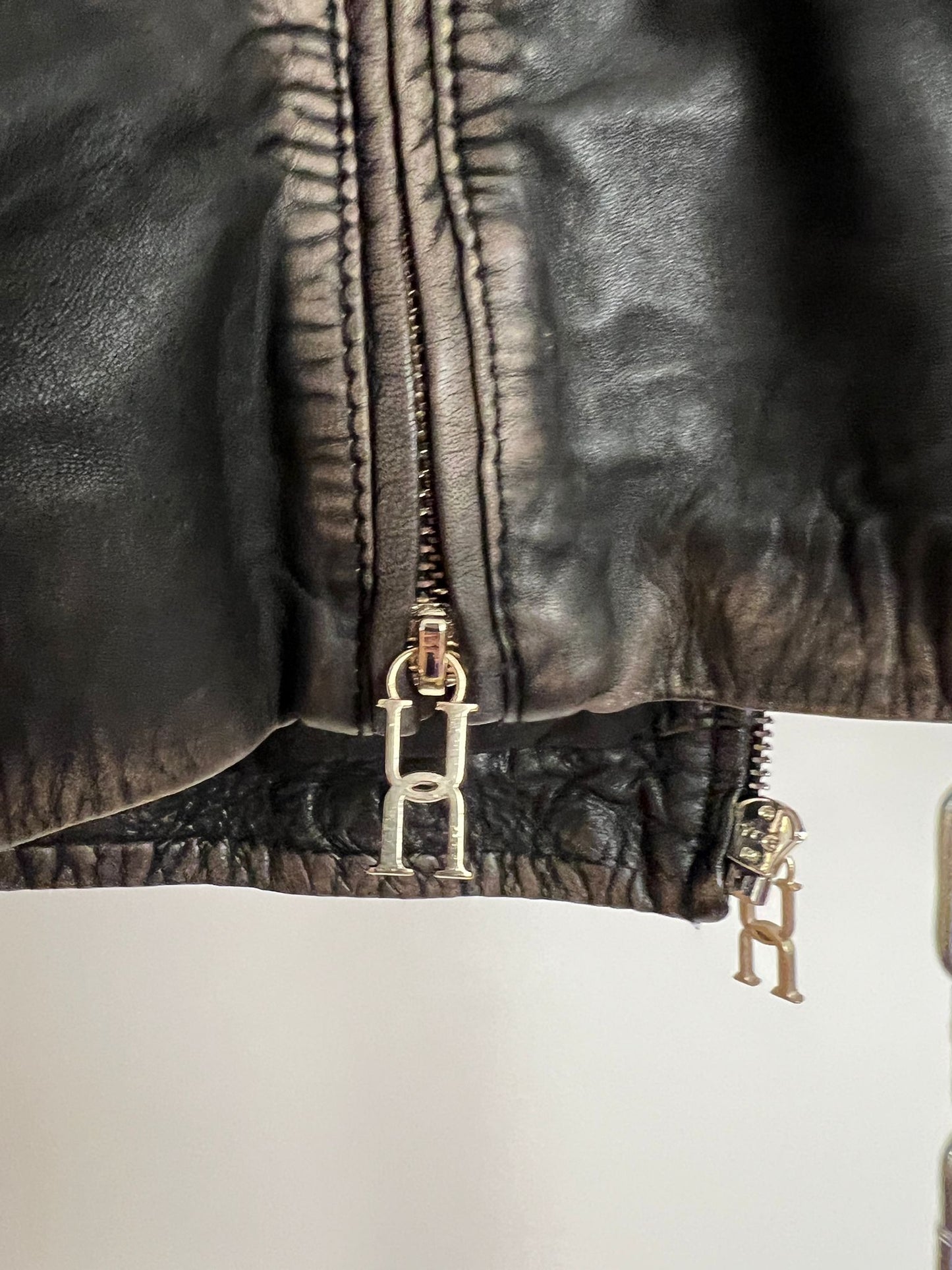 Lederjacke mit Nieten