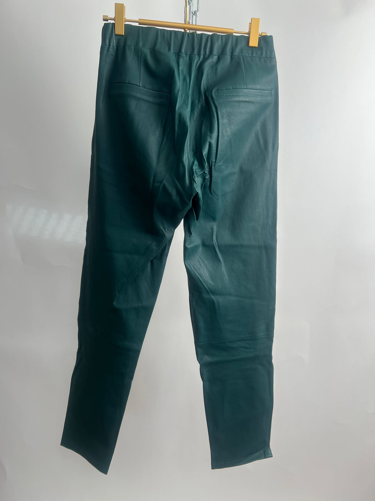 Lederhose, Arma, grün