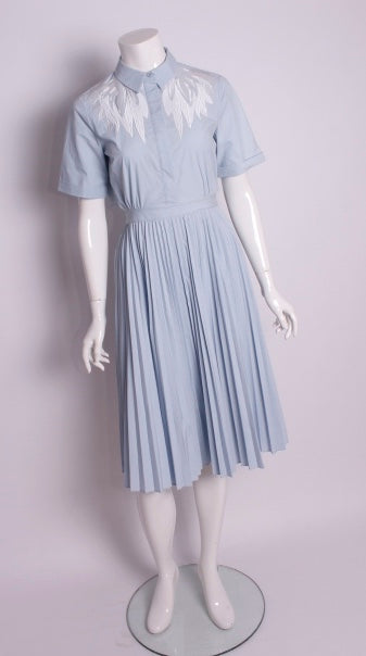 Hemdkleid mit Plissé-Rock, halbe Ärmel