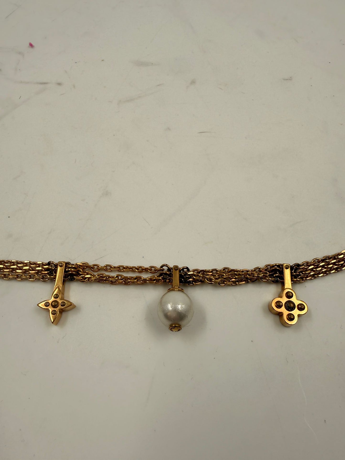Armbandkette mit Charms