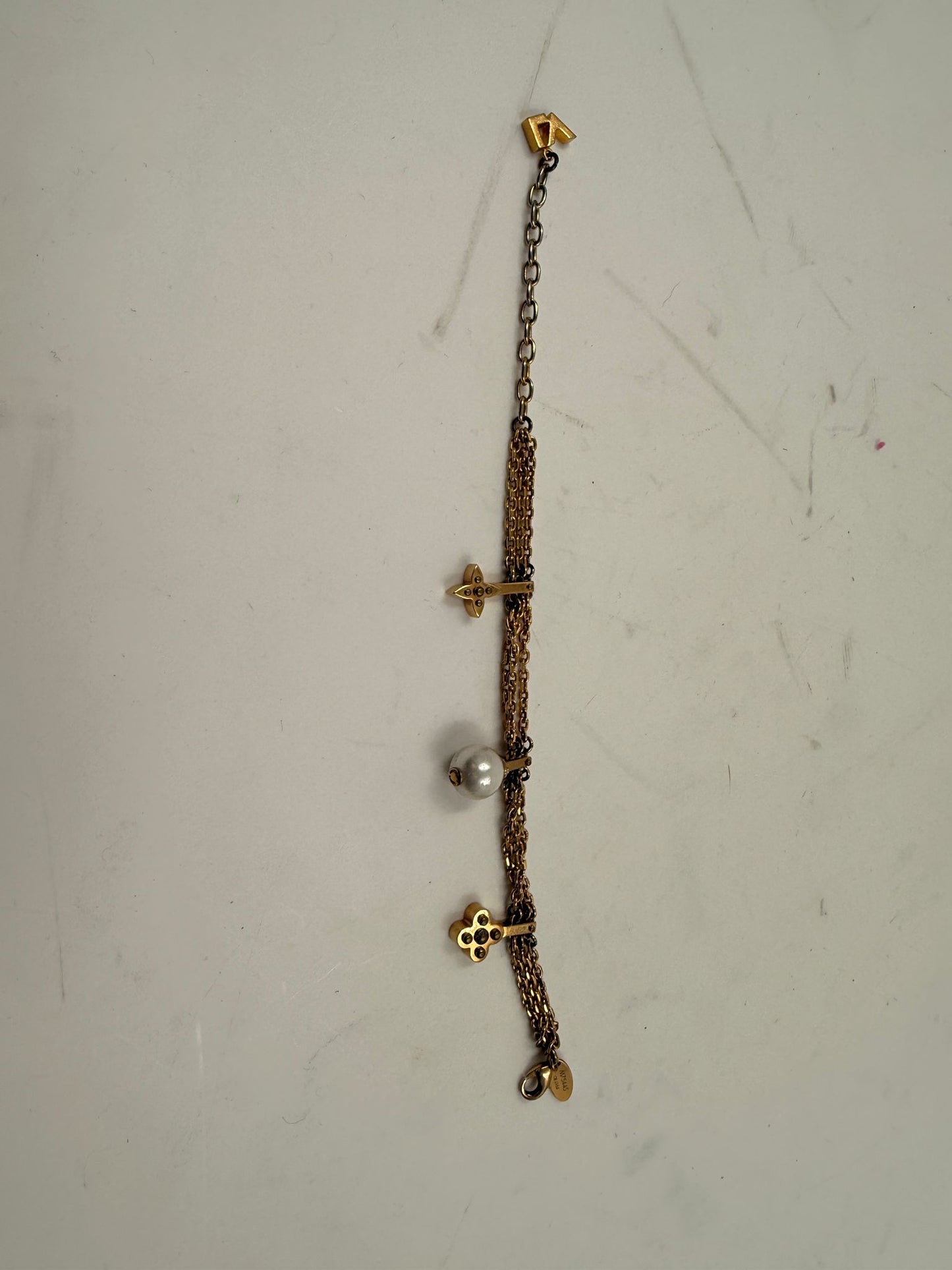 Armbandkette mit Charms