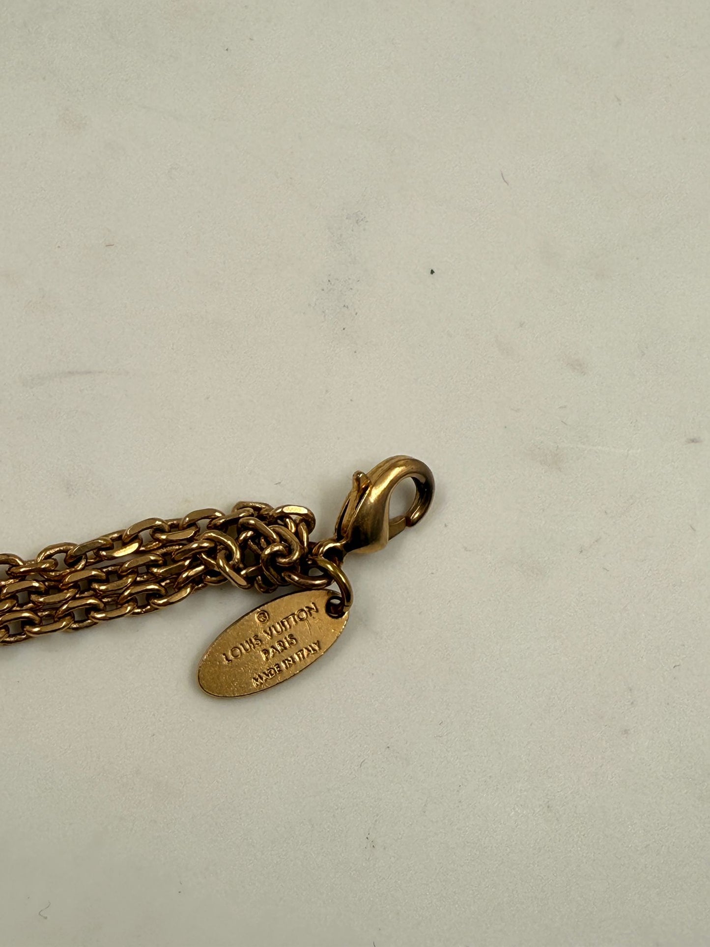 Armbandkette mit Charms