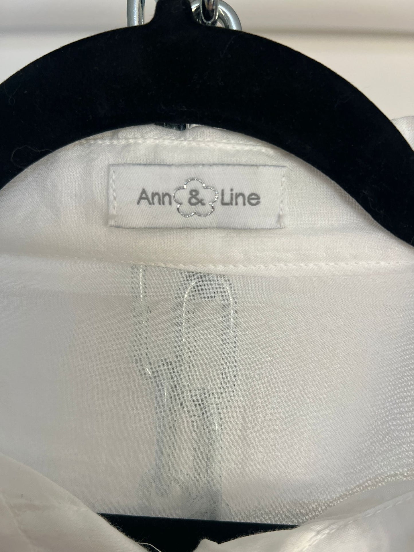 Ann Line Bluse