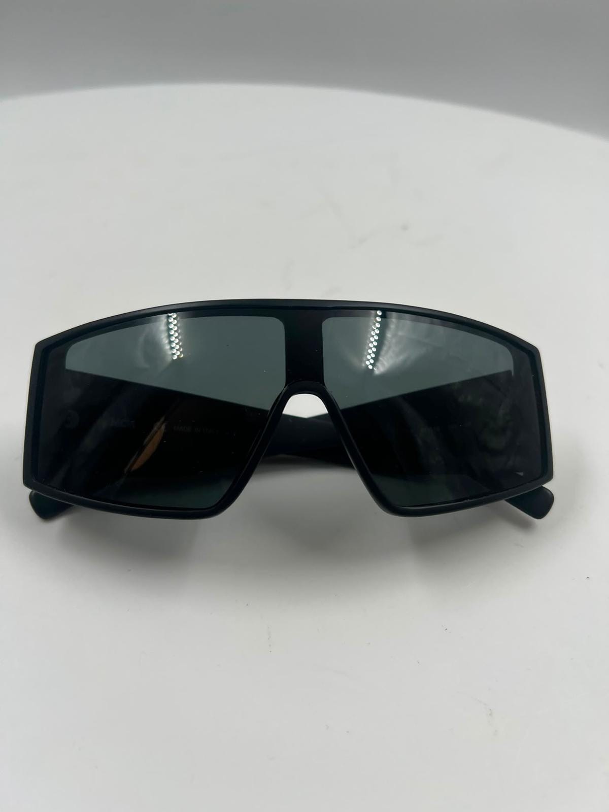 Sonnenbrille, MCM, schwarz