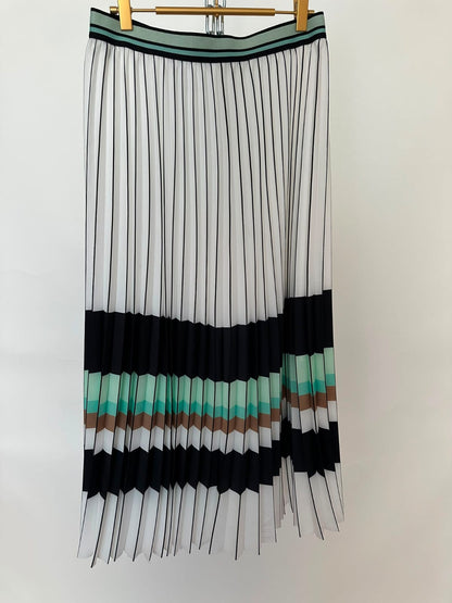 Plisseerock, Marc Cain, bunt