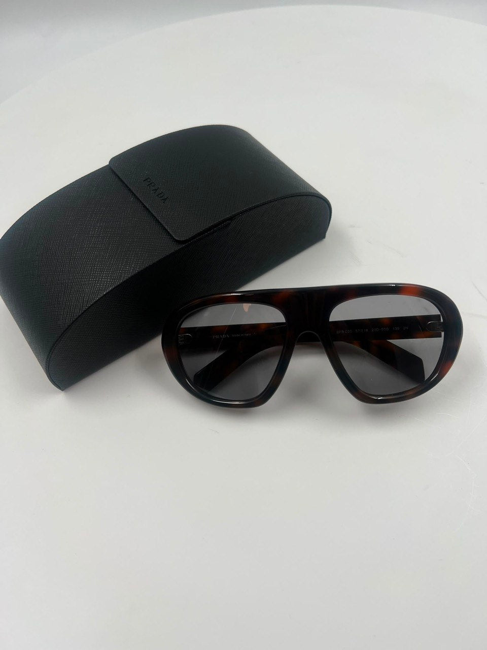 Sonnenbrille